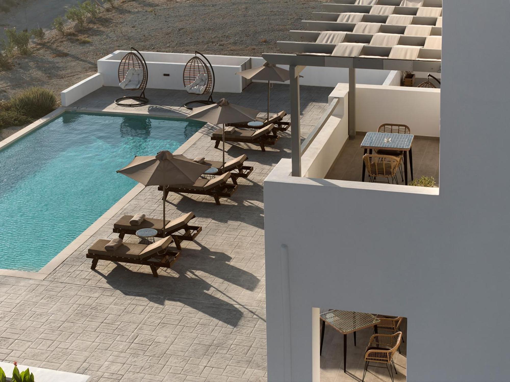 Kedros Milos Suites Adamantas  Exterior foto