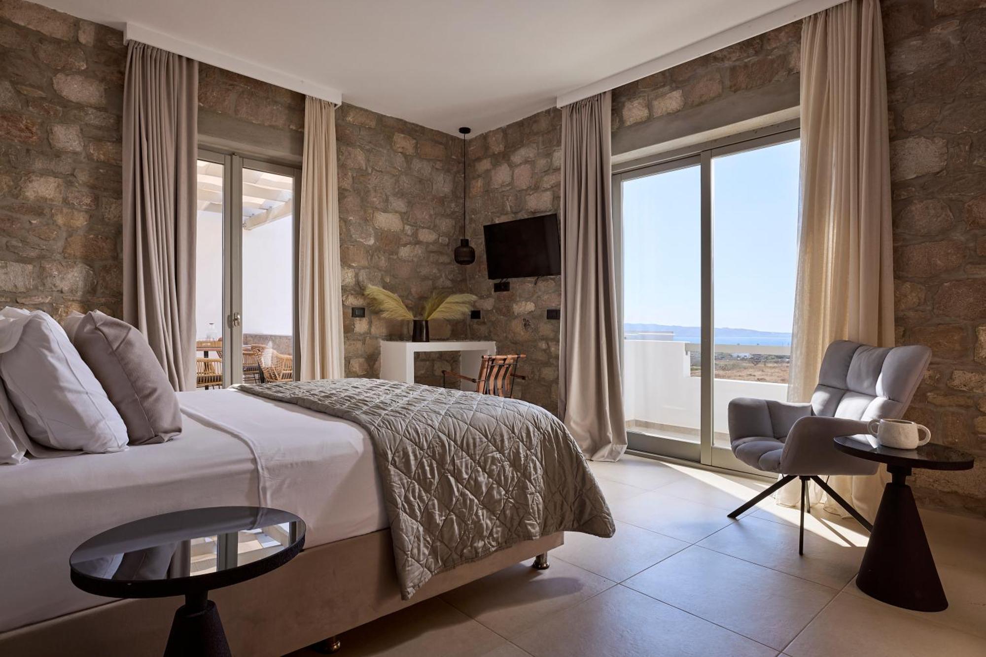 Kedros Milos Suites Adamantas  Habitación foto