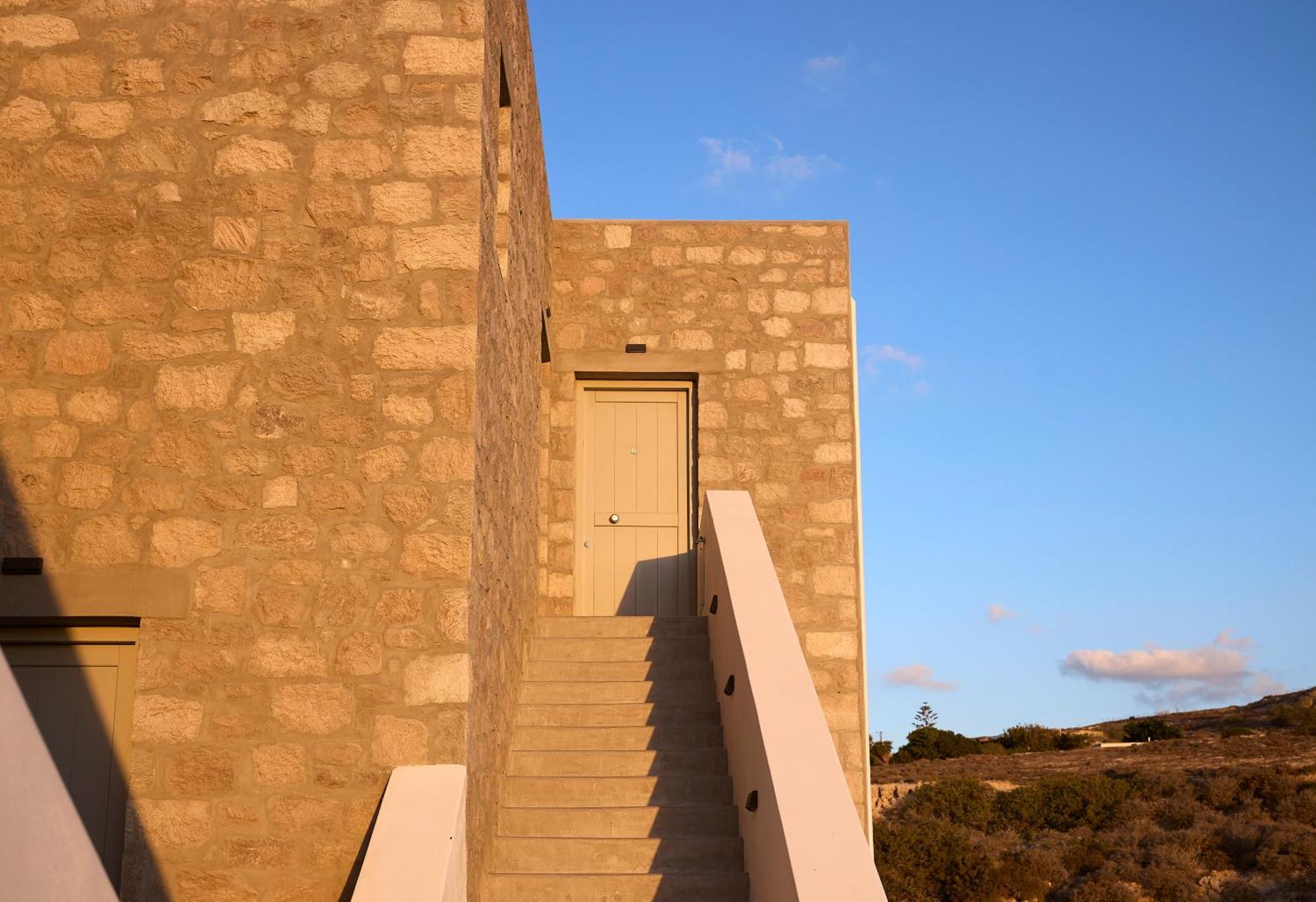 Kedros Milos Suites Adamantas  Exterior foto